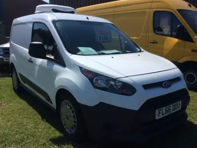 Used Ford Transit Connect 75 HP (55 kW) 2016 White MPV