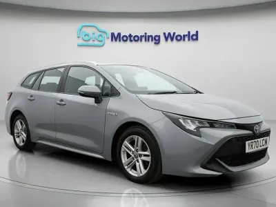 Usado Toyota Corolla 122 CV (89 kW) 2020 Gris Familiar