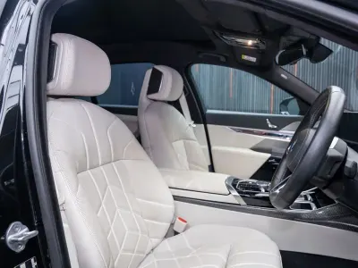 Used BMW i7