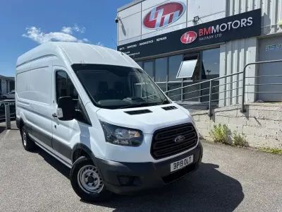 Used Ford Transit 130 HP (95 kW) 2019 White Van