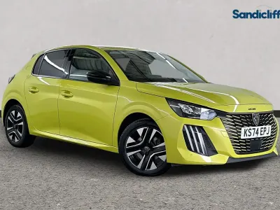 Used Peugeot 208 Allure 101 HP (74 kW) 2026 Yellow Hatchback