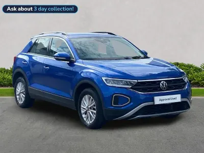 Used VW T-Roc Life 108 HP (79 kW) 2023 Blue SUV