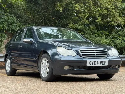 Used Mercedes C180 Classic 143 HP (105 kW) 2004 Black Sedan