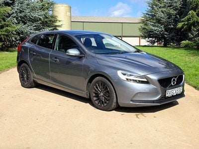 Grey Used 2016 Volvo V40 Momentum Hatchback | £6,495 (Fair price)