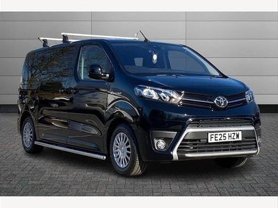 Black Used 2025 Toyota Proace Verso Estate | £32,000