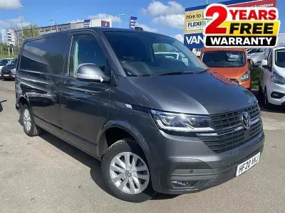 Begagnad VW Transporter Highline 150 HK (110 kW) 2020 Grå Van