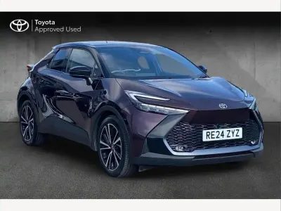 Used Toyota C-HR 140 HP (102 kW) 2024 Deep amethyst SUV