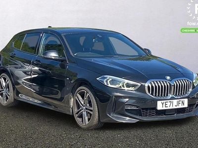 Begagnad BMW 118 M Sport 150 HK (110 kW) 2021 Svart Halvkombi
