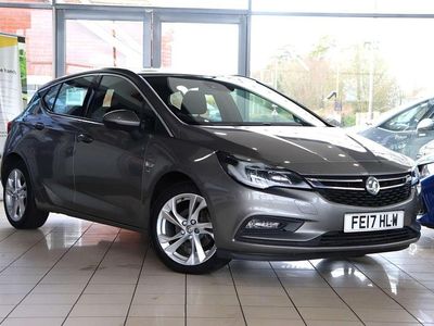 Used Vauxhall Astra SRi 150 HP (110 kW) 2017 Grey Hatchback