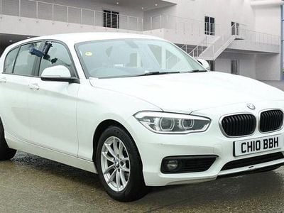 Used BMW 118 Comfort Edition 136 HP (100 kW) 2019 White Hatchback