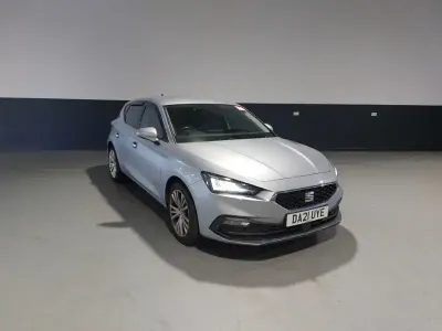 Used Seat Leon SE Dynamic 110 HP (80 kW) 2021 Silver Hatchback