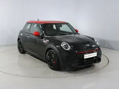 Używany Mini John Cooper Works Hatch 228 KM (167 kW) 2019 Czarny Hatchback