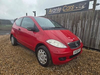 Used Mercedes A150 Classic 2008 Red Hatchback