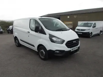 Used Ford Transit Custom 105 HP (77 kW) 2021 White Van