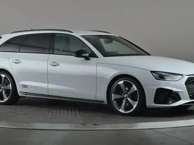 Used Audi A4 Black Edition 150 HP (110 kW) 2021 White Estate