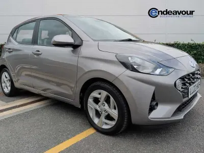 Used Hyundai i10 SE 84 HP (61 kW) 2022 Bronze Hatchback