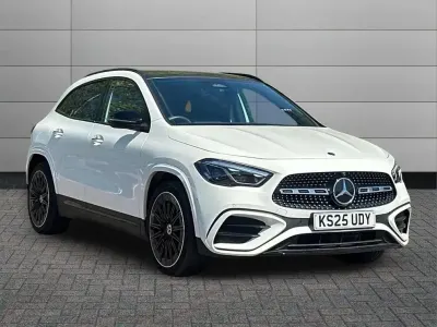 Used Mercedes GLA200 AMG Line Premium Plus 161 HP (118 kW) 2025 White SUV