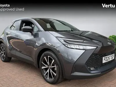 Used Toyota C-HR Design 140 HP (102 kW) 2026 SUV