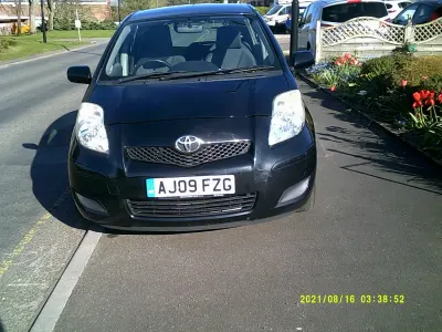 Używany Toyota Yaris 101 KM (74 kW) 2009 Czarny Hatchback