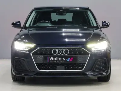 Usado Audi A1 Sport 2022 Azul SUV
