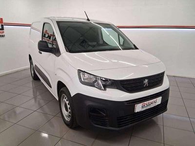 Used Peugeot Partner Premium 131 HP (96 kW) 2024 White MPV