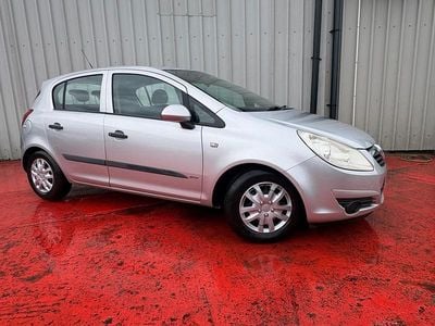 Used Vauxhall Corsa 79 HP (58 kW) 2007 Silver Hatchback