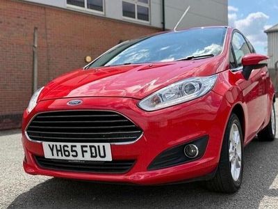 Red Used 2016 Ford Fiesta Zetec Hatchback | £3,995 (Good price)