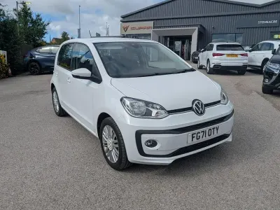 Used VW up! 65 HP (47 kW) 2021 White Hatchback