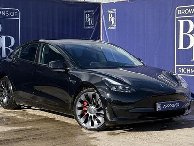 Usado Tesla Model 3 Performance 75 kW (102 HP) 2023 Preto Sedan