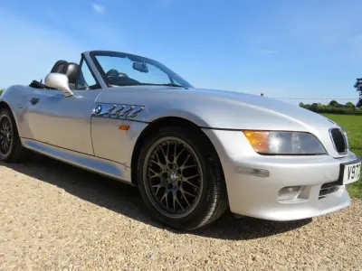 Usado BMW Z3 192 HP (141 kW) 1999 Prateado Cabrios