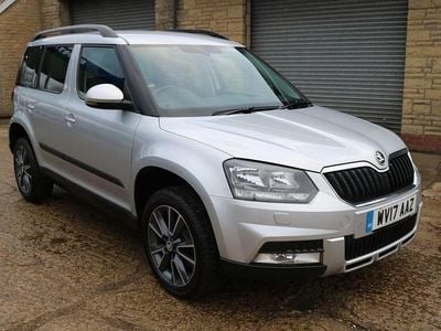 Used Skoda Yeti SE Drive 110 HP (80 kW) 2017 Silver SUV