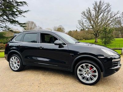 Used Porsche Cayenne 245 HP (180 kW) 2013 Black SUV