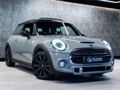 Usado Mini Cooper S Exclusive 2019 Gris Utilitario
