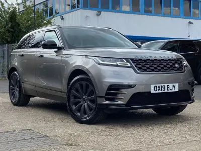 Used Land Rover Range Rover Velar SE Dynamic 177 HP (130 kW) 2019 Silver SUV