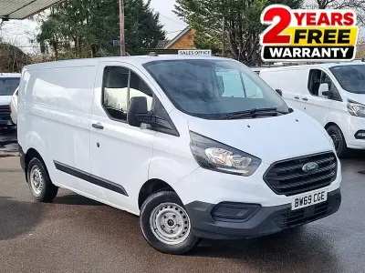 Used Ford Transit Custom 105 HP (77 kW) 2019 White Van