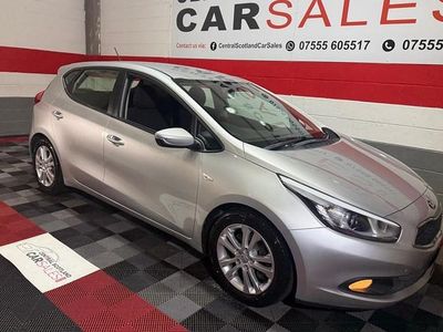 Used Kia Ceed 89 HP (65 kW) 2015 Silver Hatchback