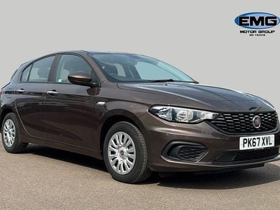 Used Fiat Tipo Easy 120 HP (88 kW) 2017 Bronze Hatchback