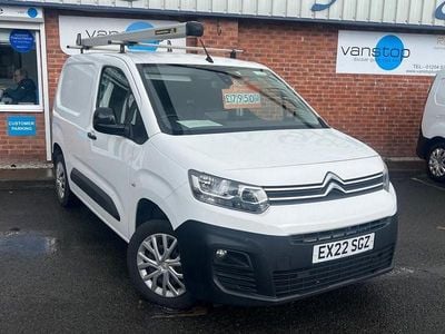 Used Citroën Berlingo 100 HP (73 kW) 2022 White MPV