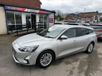 Używany Ford Focus Titanium 2020 Srebrny Kombi