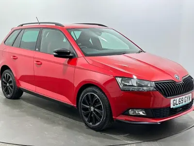 Begagnad Skoda Fabia Monte Carlo 110 HK (80 kW) 2020 Röd Halvkombi