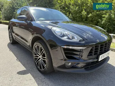 Used Porsche Macan