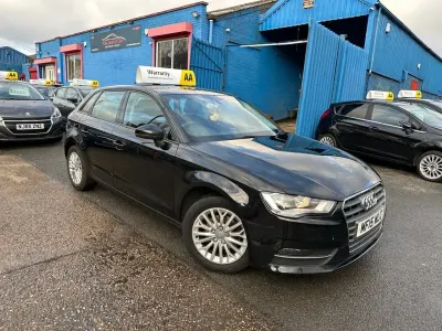 Begagnad Audi A3 Design 110 HK (80 kW) 2015 Svart Halvkombi