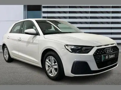 Used Audi A1 Design 113 HP (83 kW) 2019 White SUV