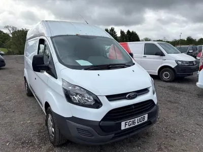 Usado Ford Transit Custom 100 HP (73 kW) 2016 Branco Van