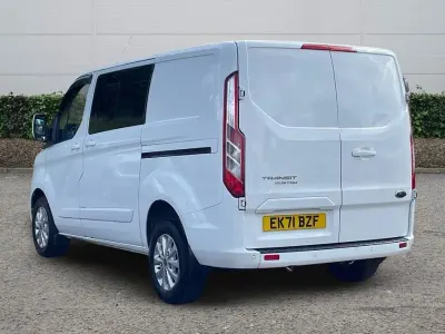 Used Ford Transit Custom Limited 170 HP (125 kW) 2021 White Van