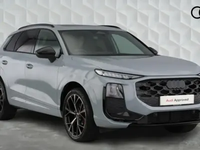Used Audi Q3 Advanced 150 HP (110 kW) 2025 Arrow grey SUV
