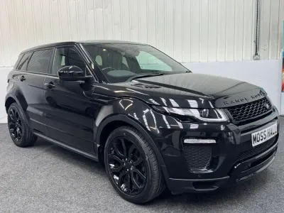 Używany Land Rover Range Rover evoque HSE Dynamic 2018 Czarny Kombi
