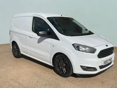 Used Ford Transit Courier Sport 95 HP (69 kW) 2018 White Van