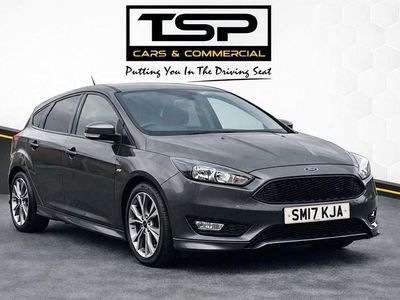 Used Ford Focus ST-Line 125 HP (91 kW) 2017 Grey Hatchback
