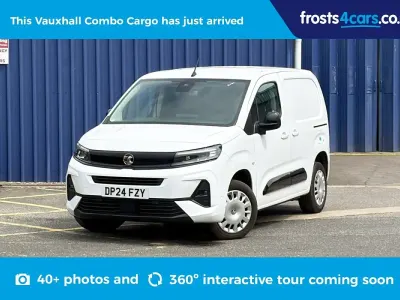 Used Vauxhall Combo 130 HP (95 kW) 2024 White MPV